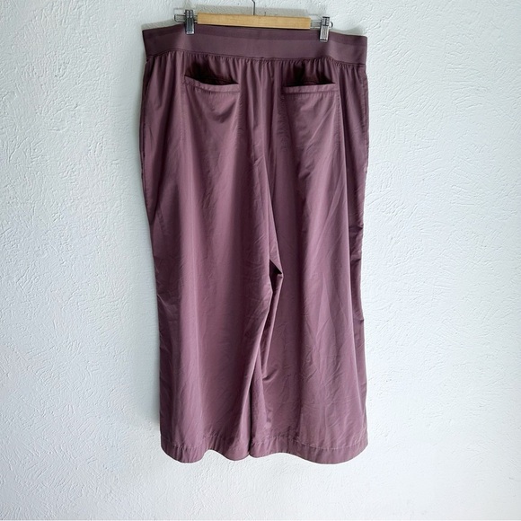 ATHLETA Brooklyn Heights High Rise Wide Leg Pant Sz 18 Mauve - Picture 4 of 6